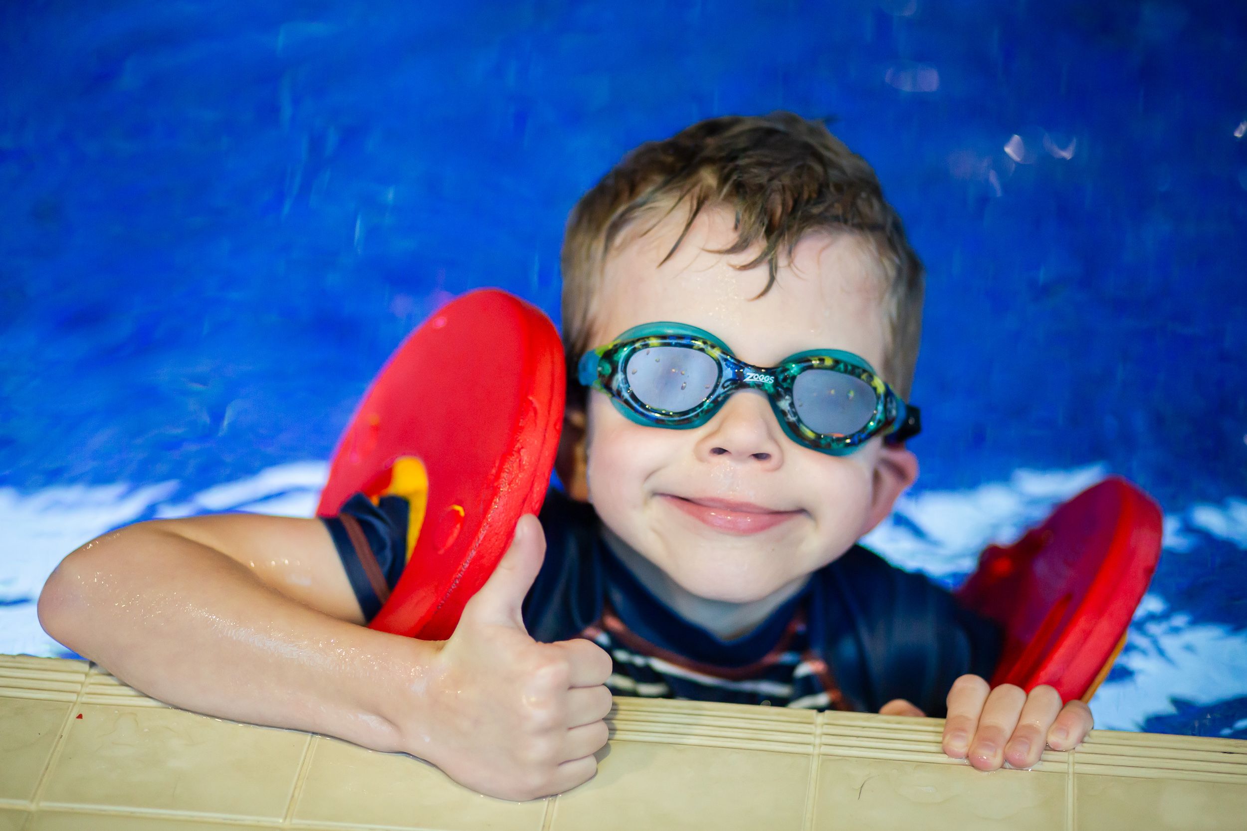 Kid_Pool_Side