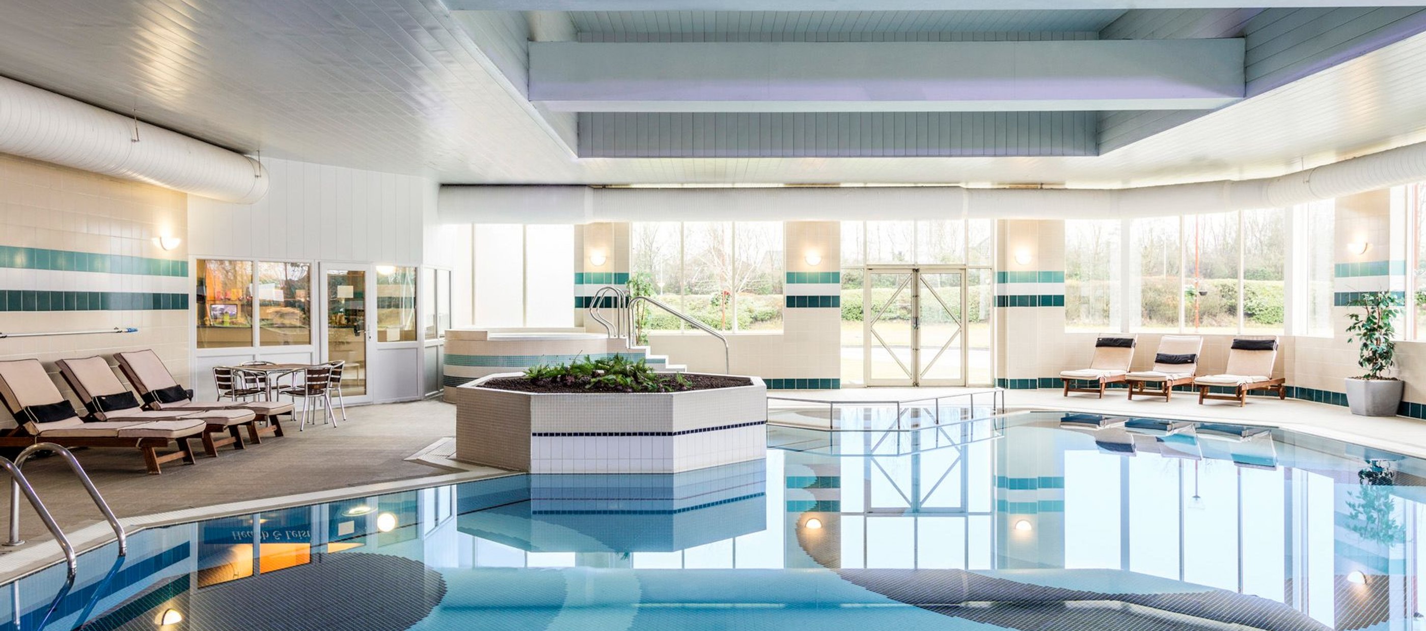 Private 1:1 & 2:1 Swimming Lessons at Mercure Daventry Court Hotel, Daventry